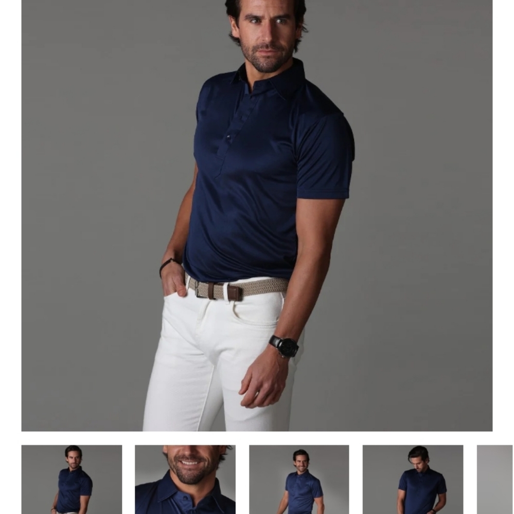 Collars & Co. Semi-spread collar polo shirt